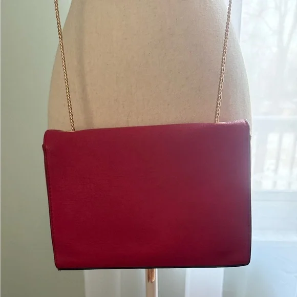 Leather Red Crossbody Purse / NEW! / ✨INSPIRED✨ - Picture 3 of 5